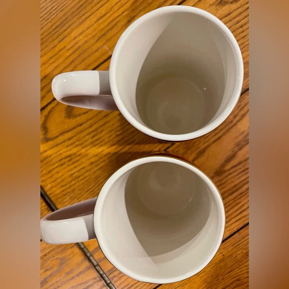 Excellent Used Condition Williams Sonoma Red Tartan Tall Mugs (set of 2)